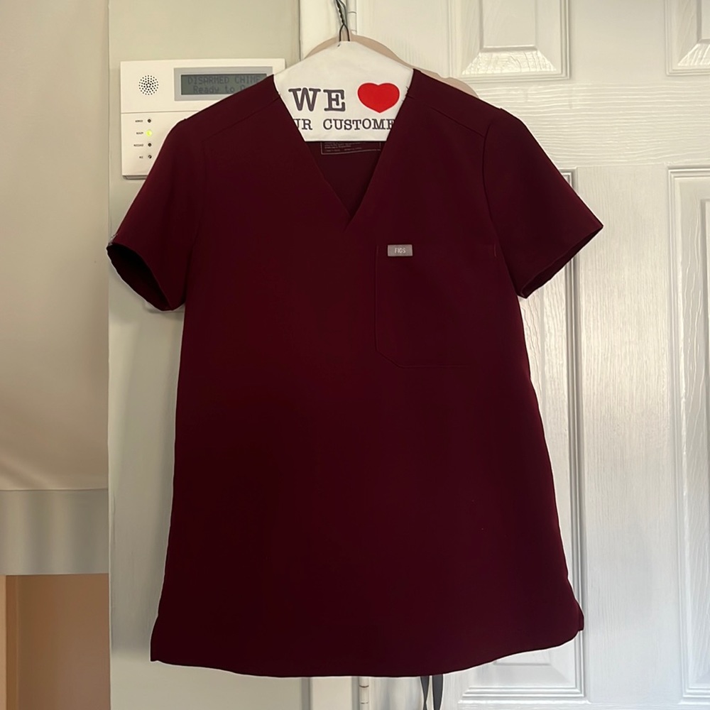 Figs Burgundy set